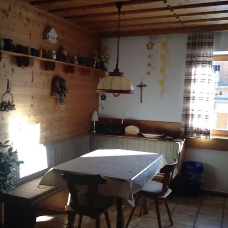 Haus Hoelzlbauer 5 דירה